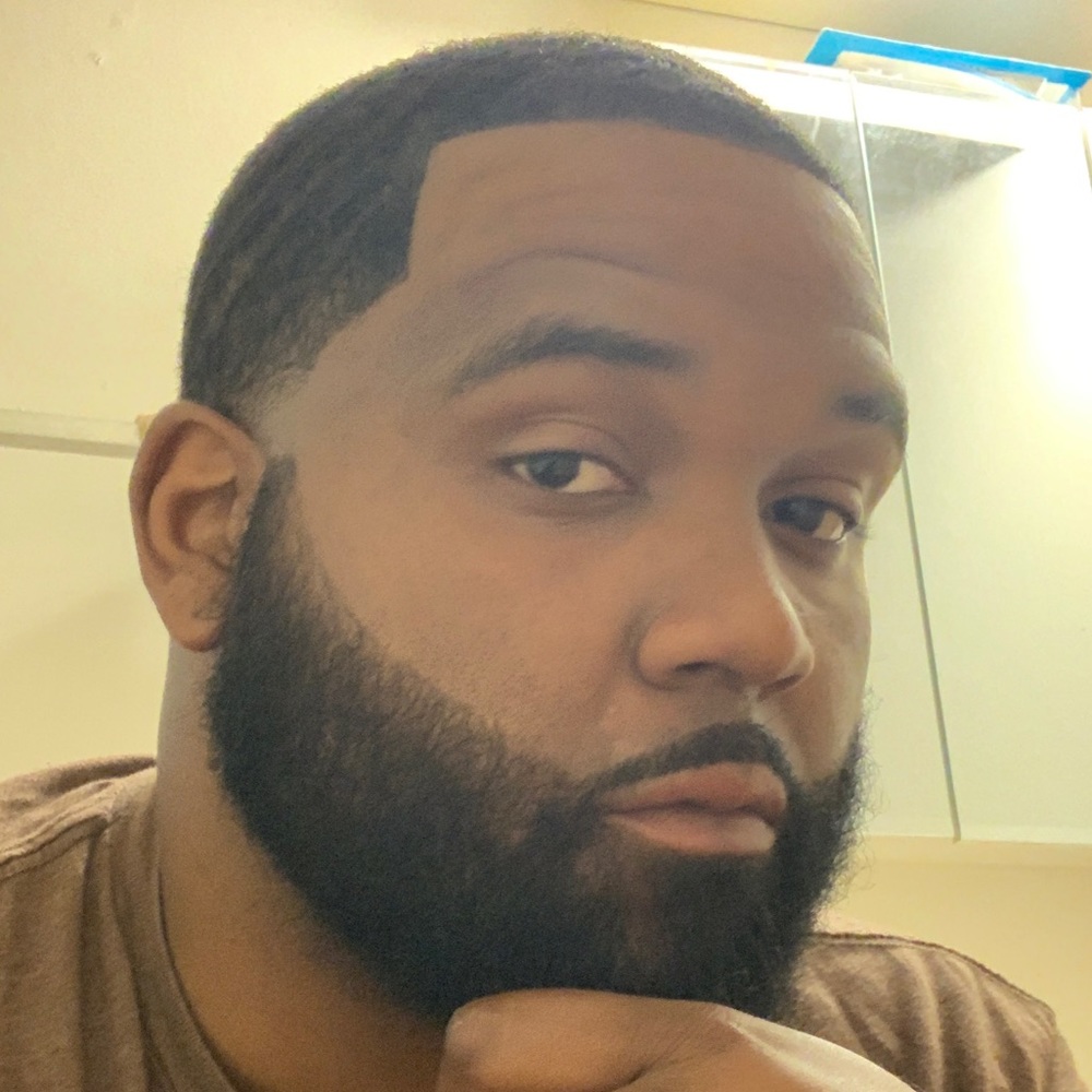 Meet your Posher, Derrick